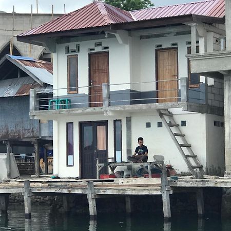 Ora Komodo Home Stay Экстерьер фото