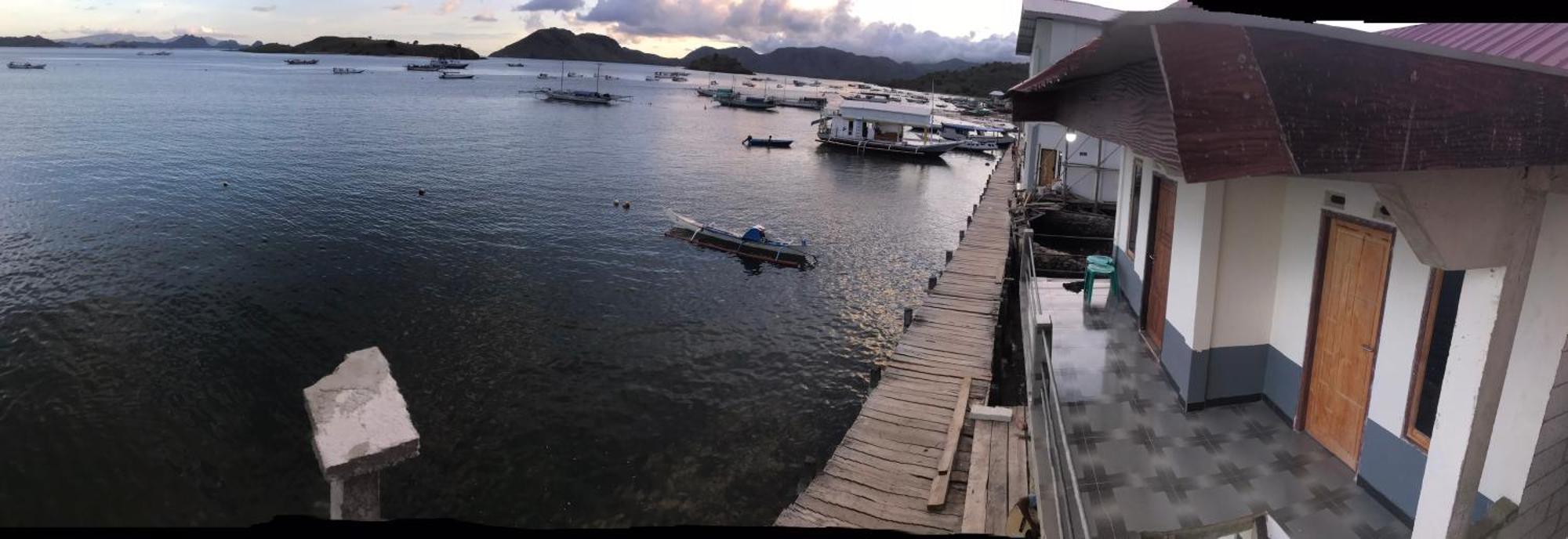 Ora Komodo Home Stay Экстерьер фото