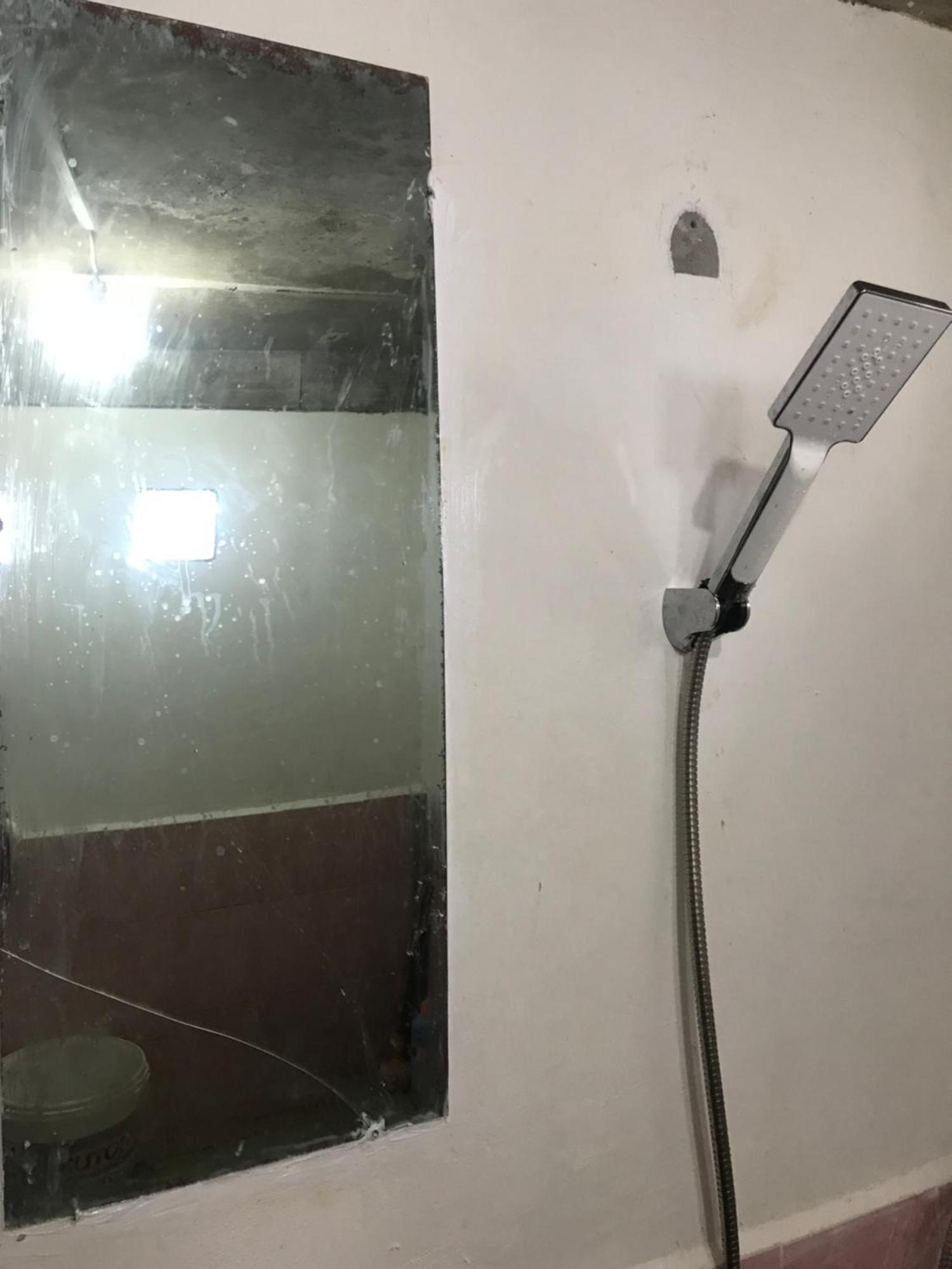 Ora Komodo Home Stay Экстерьер фото